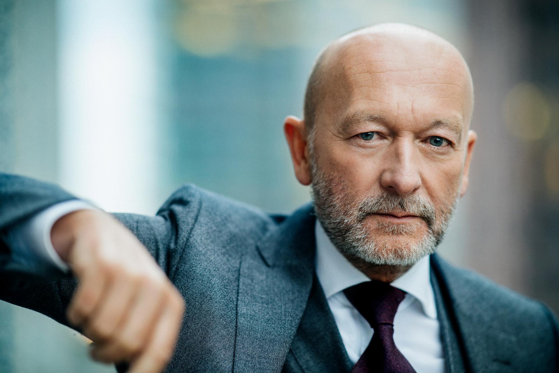 Dr. Matthias Durst