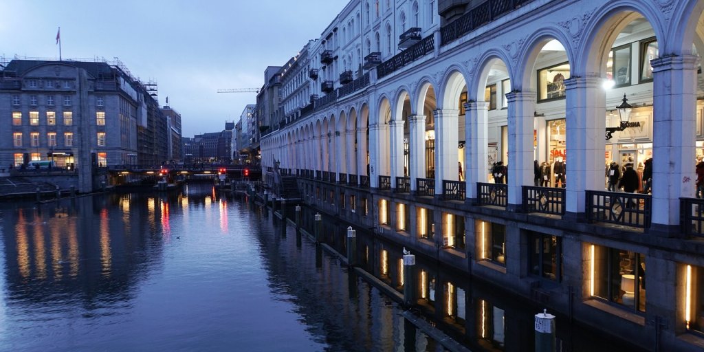 Footfall Report Hamburg Bnp Paribas Real Estate
